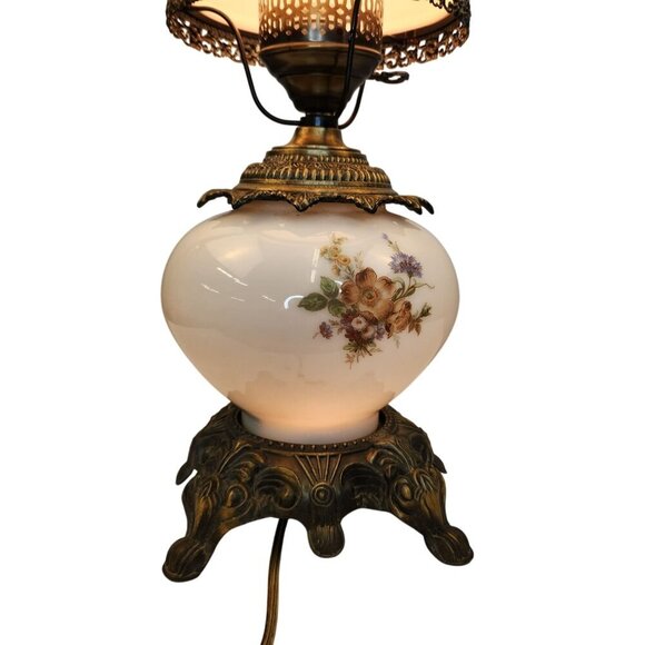 Vintage 3 way Table Lamp Floral Hand-Painted Glass Shade & Metal Base Electric D - Picture 9 of 16